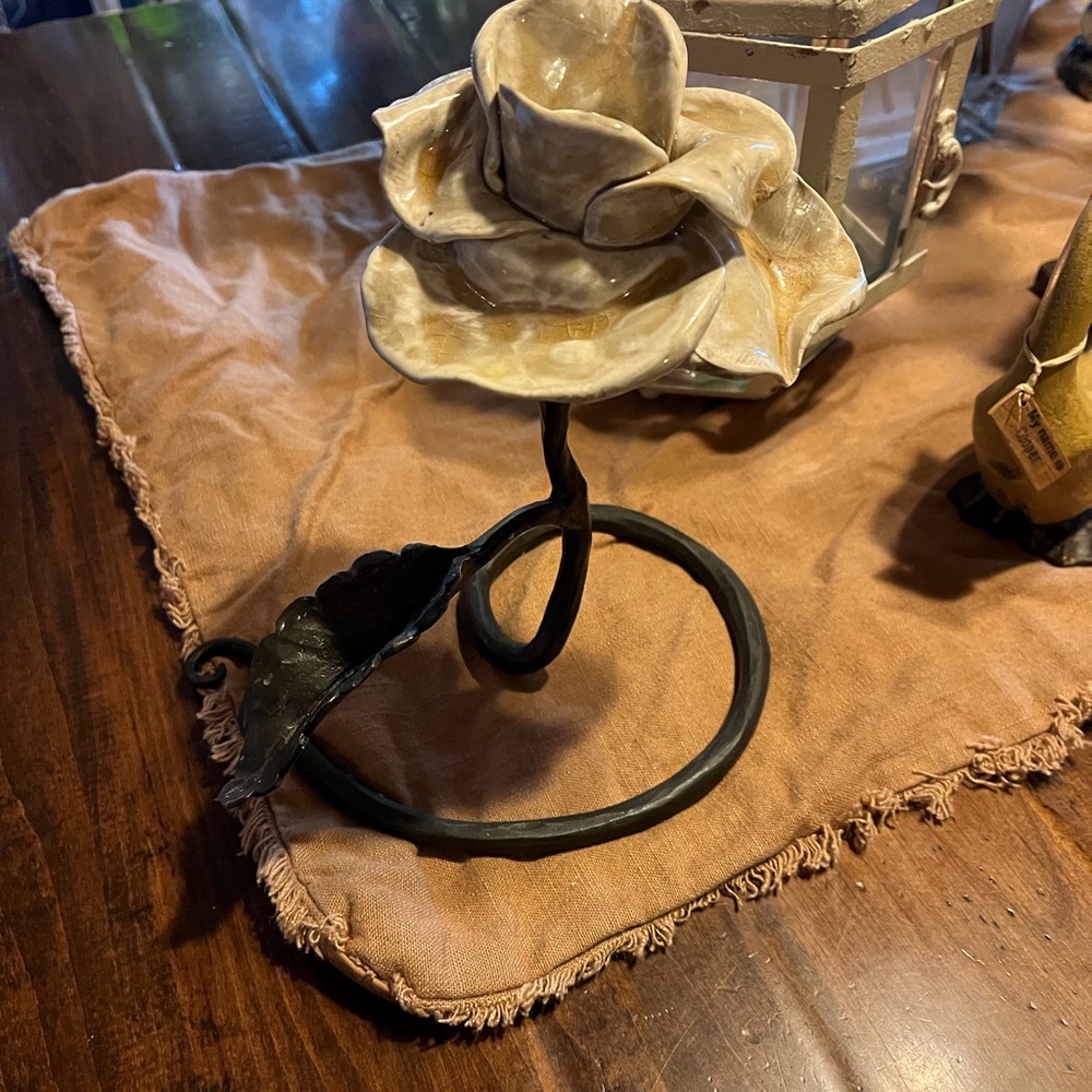 Capodimonte Ceramic Rose with Metal Stand